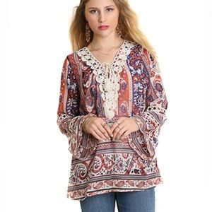 Umgee Bohemian Paisley Long Sleeve Lightweight Blouse Crochet Lace Front Medium